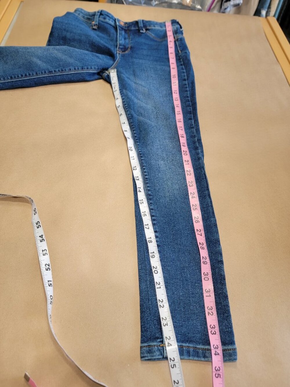 No Boundaries Size 7 Dark Wash High Rise Sculpting Skinny Crop Denim Blue Jeans - Picture 9 of 13
